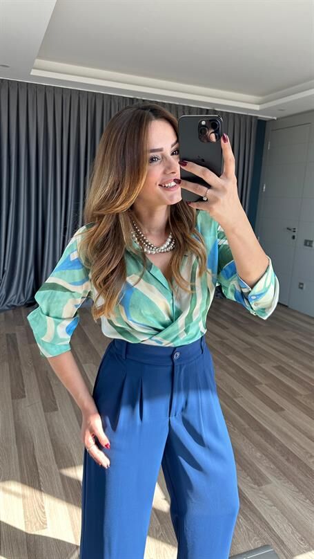 Liana V Yaka Saten Gömlek